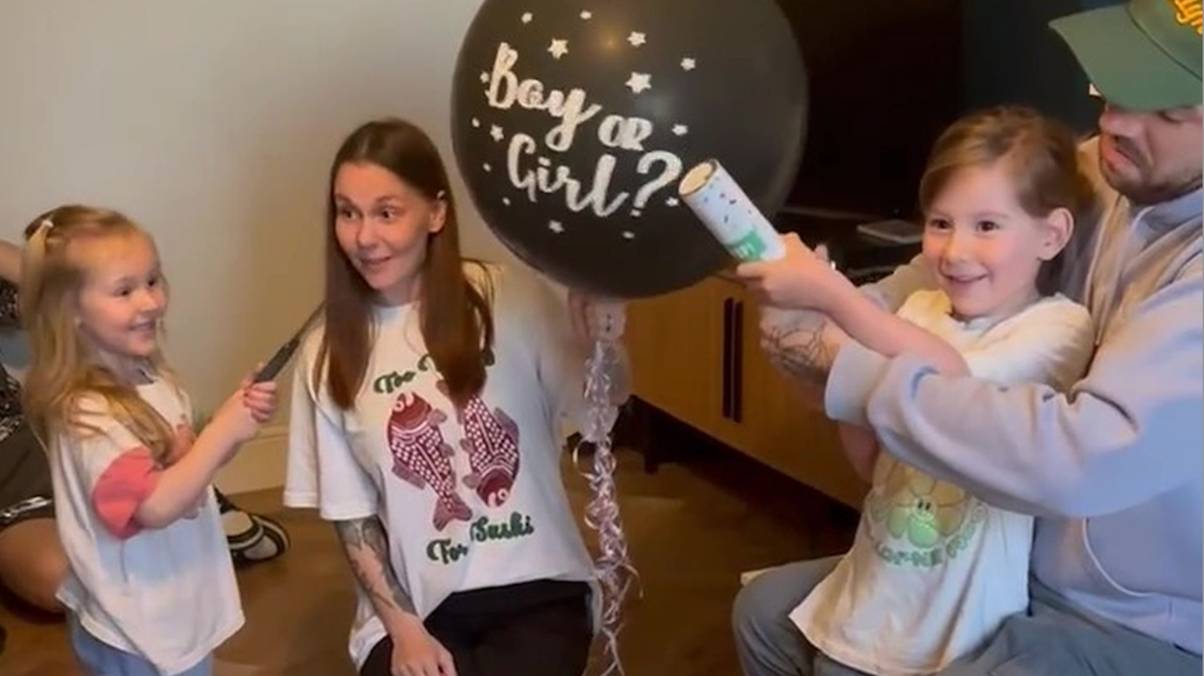 Card Factory’s Shocking Slip-Up Reveals Baby’s Gender Before Mum’s Big Surprise—Here’s What Happened