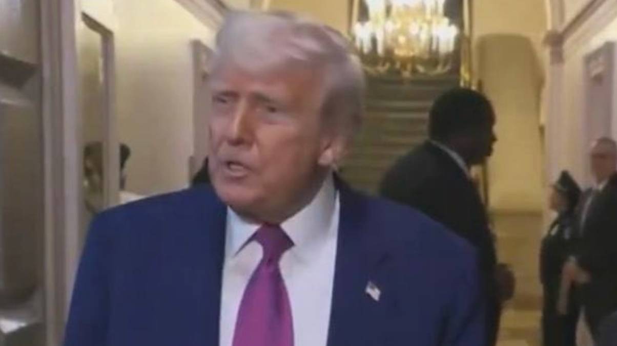 Donald Trump Unleashes Surprising Retort Live on Air—Reporter Left Stunned by Unexpected Diss