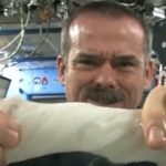 Astronaut Reveals Mind-Blowing Reaction of Wet Towel in Zero Gravity—You Won’t Believe What Happens Next!
