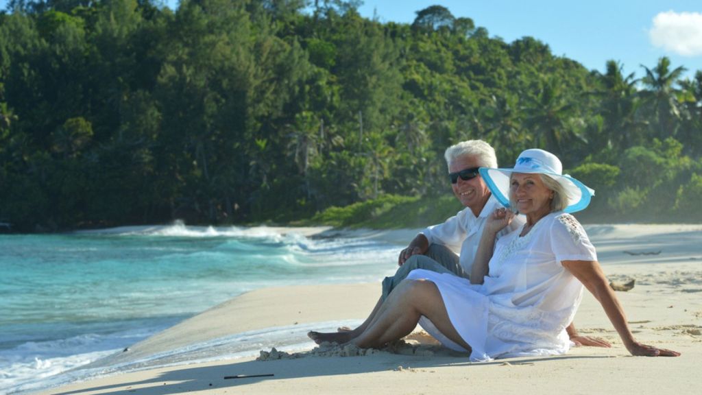 "Discover the Secret Hacks Retirees Use to Travel the World Without Breaking the Bank!"