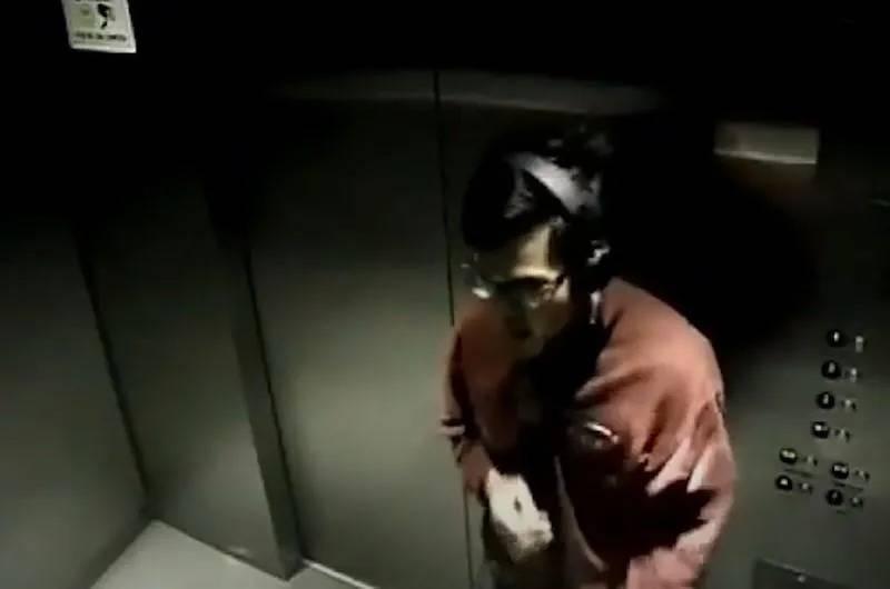 "10 Outrageous Elevator Moments Captured on Camera That Will Leave You in Stitches!"