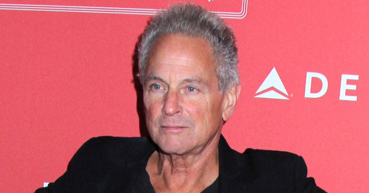 "Inside Lindsey Buckingham's Frightening Encounter: The Shocking Stalker Incident That Has Him Living in Fear"