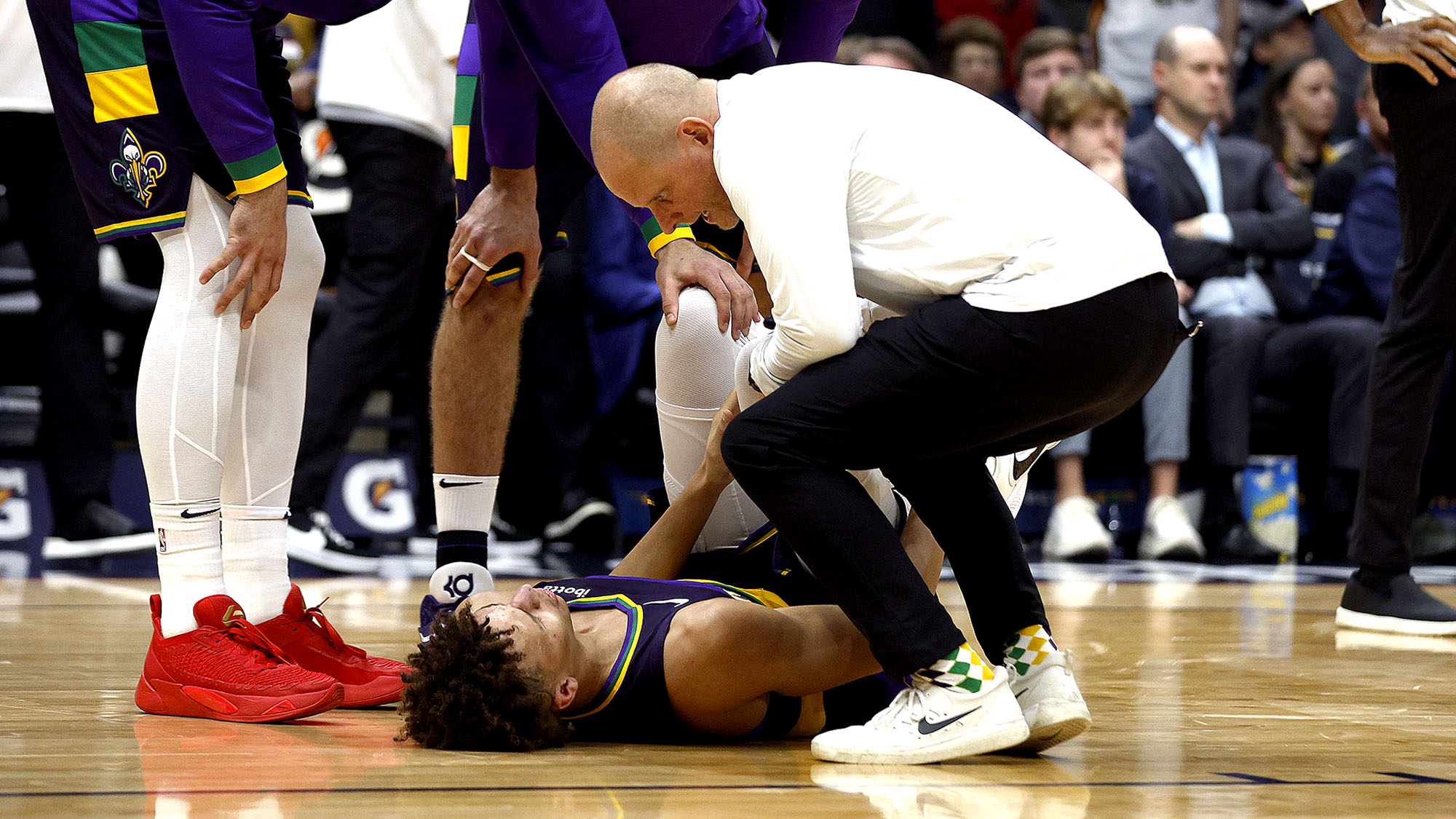 "Behind the Buzzer: NBA Team Doctors Confess Their Shocking Secret About Player Health!"