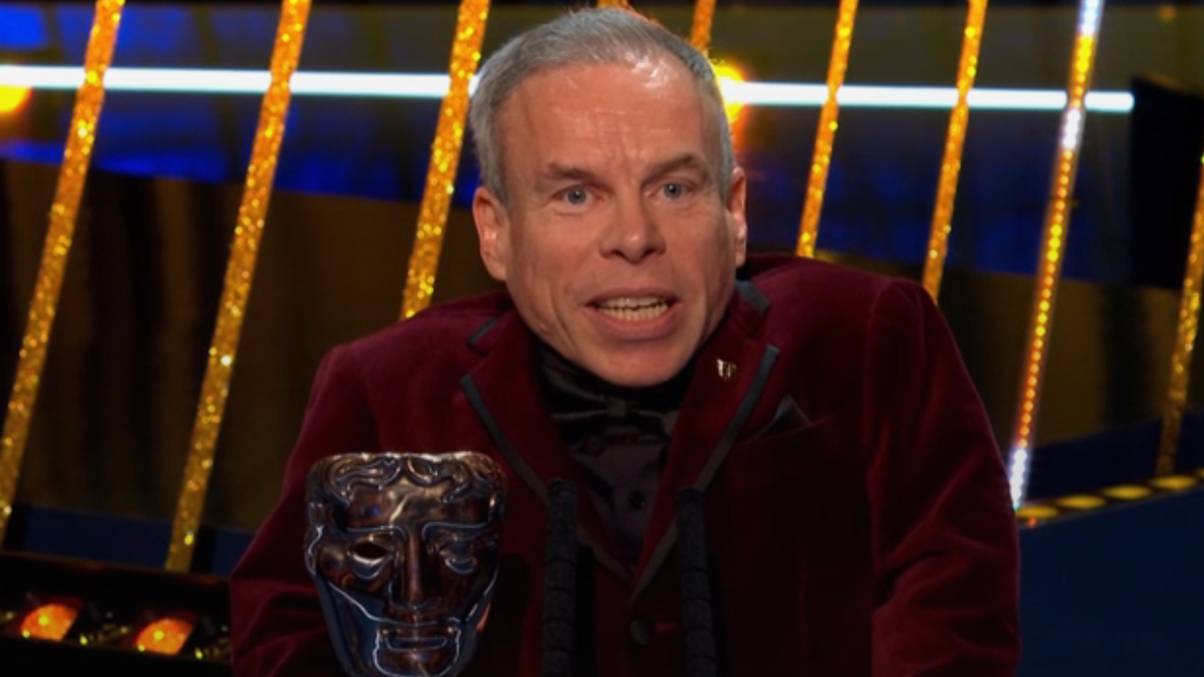 "Heartfelt Tribute: Warwick Davis’s Tearful BAFTA Speech for His Late Wife Leaves Audience in Awe"