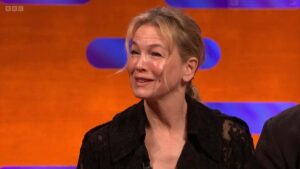 "Renée Zellweger's Shocking Voice Reveal Leaves Fans in Utter Disbelief on The Graham Norton Show!"