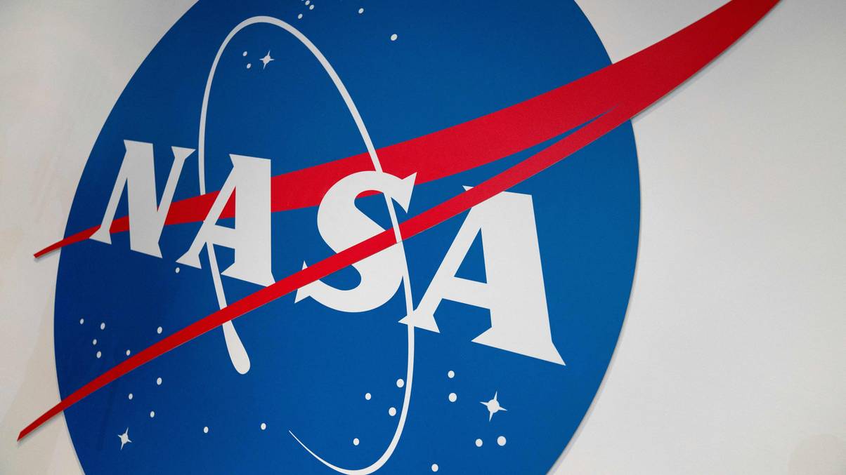 Inside NASA’s $3.35 Billion Nuclear Helicopter: The Unexpected Breakthrough That Could Change the Search for Alien Life Forever