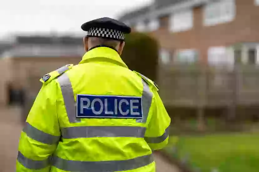 "UK Mum Arrested for Seizing Kids' iPads: The Shocking Twist That Led to a 7-Hour Police Cell Stint!"