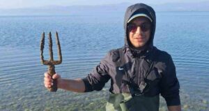 Ancient Secrets Resurface: Fisherman Unearths Mysterious Roman-Era Trident Beneath Turkish Lake