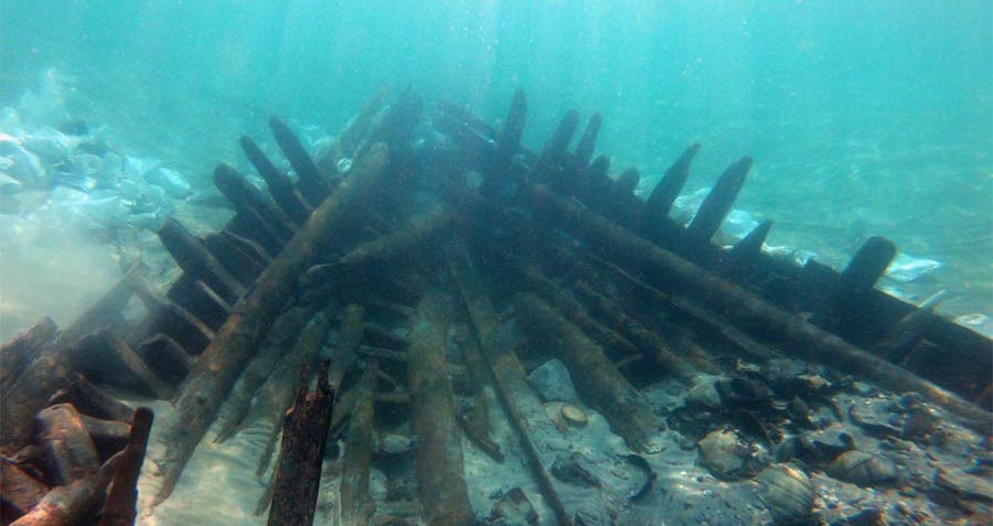 Ancient Shipwreck Found Off Israel’s Coast Reveals Mysterious Blend of Christian and Islamic Symbols—What Secrets Could It Hold?