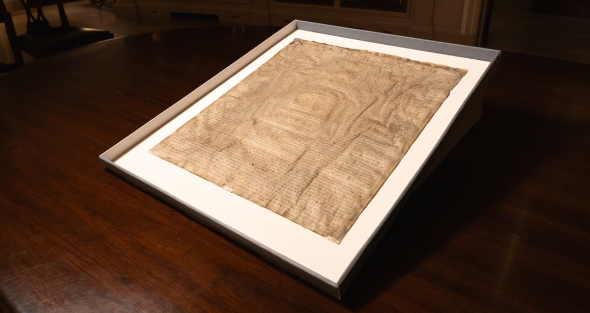 Harvard’s Forgotten Stained Document Holds a Shocking Secret: An Original 1300 Magna Carta Unveiled After Decades