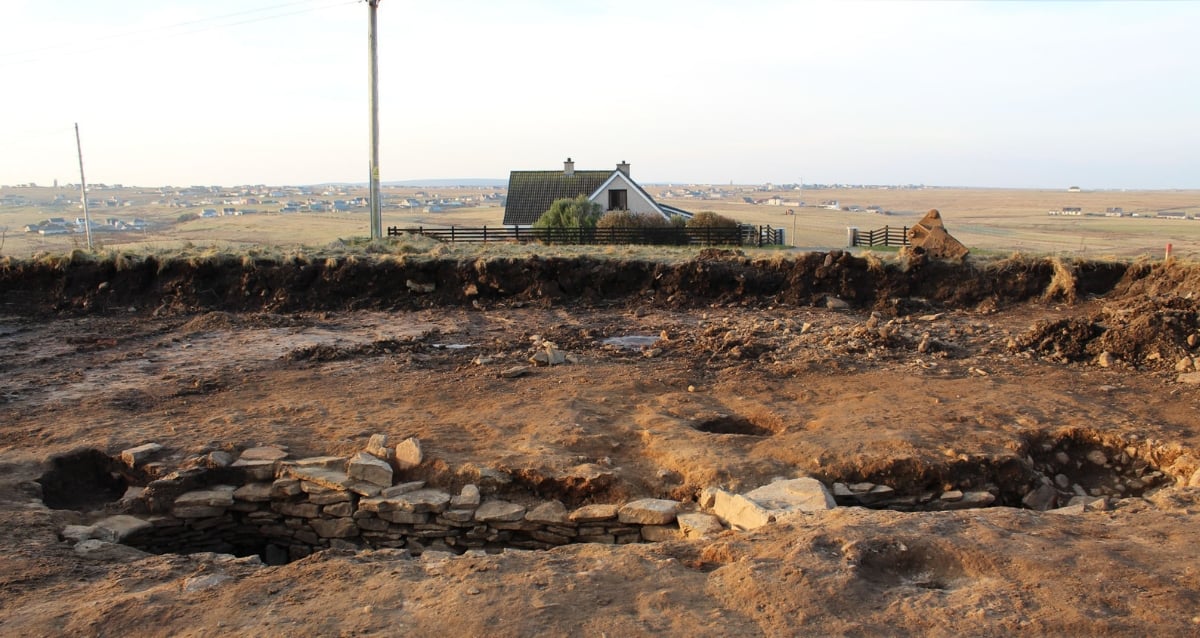 Hidden for Millennia: Newly Discovered 2,000-Year-Old Underground Chamber Unearths Scotland’s Ancient Secrets