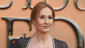 J.K. Rowling Drops Cryptic Response After Emma Watson’s Alleged Public Jab—What’s Really Happening Behind the Scenes?