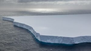 NASA Unveils Stunning Image of a Colossal Trillion-Tonne Iceberg—What Secrets Could It Hold?