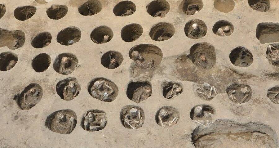 Secrets of Edo Japan Unearthed: Over 1,500 Ancient Bodies Discovered Beneath Osaka Streets