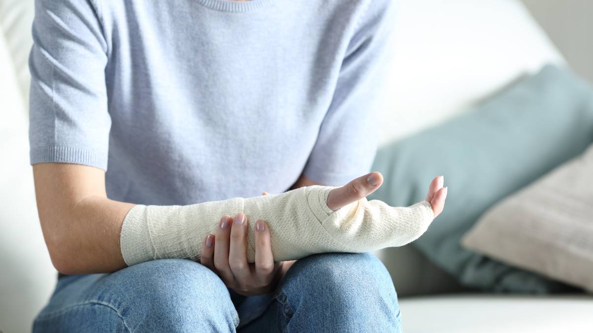 The Bizarre Secret Behind People Who’ve Never Broken a Bone—What Science Isn’t Telling You