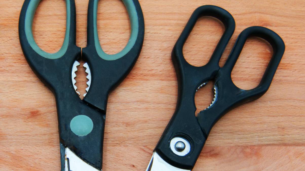 The Surprising Secret Behind the Mysterious Metal Piece on Scissors That Everyone Overlooks