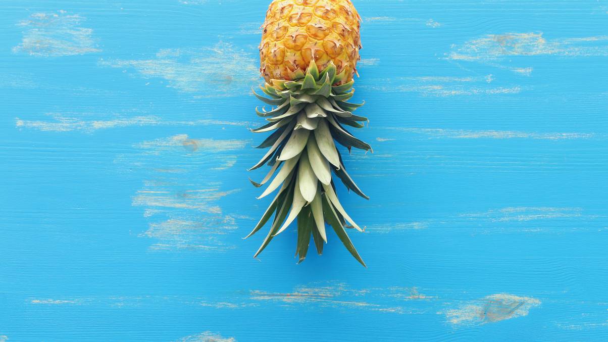 What Are Upside-Down Pineapples on Cruises Really Hiding? Passengers Demand Answers Amid Contraband Fears