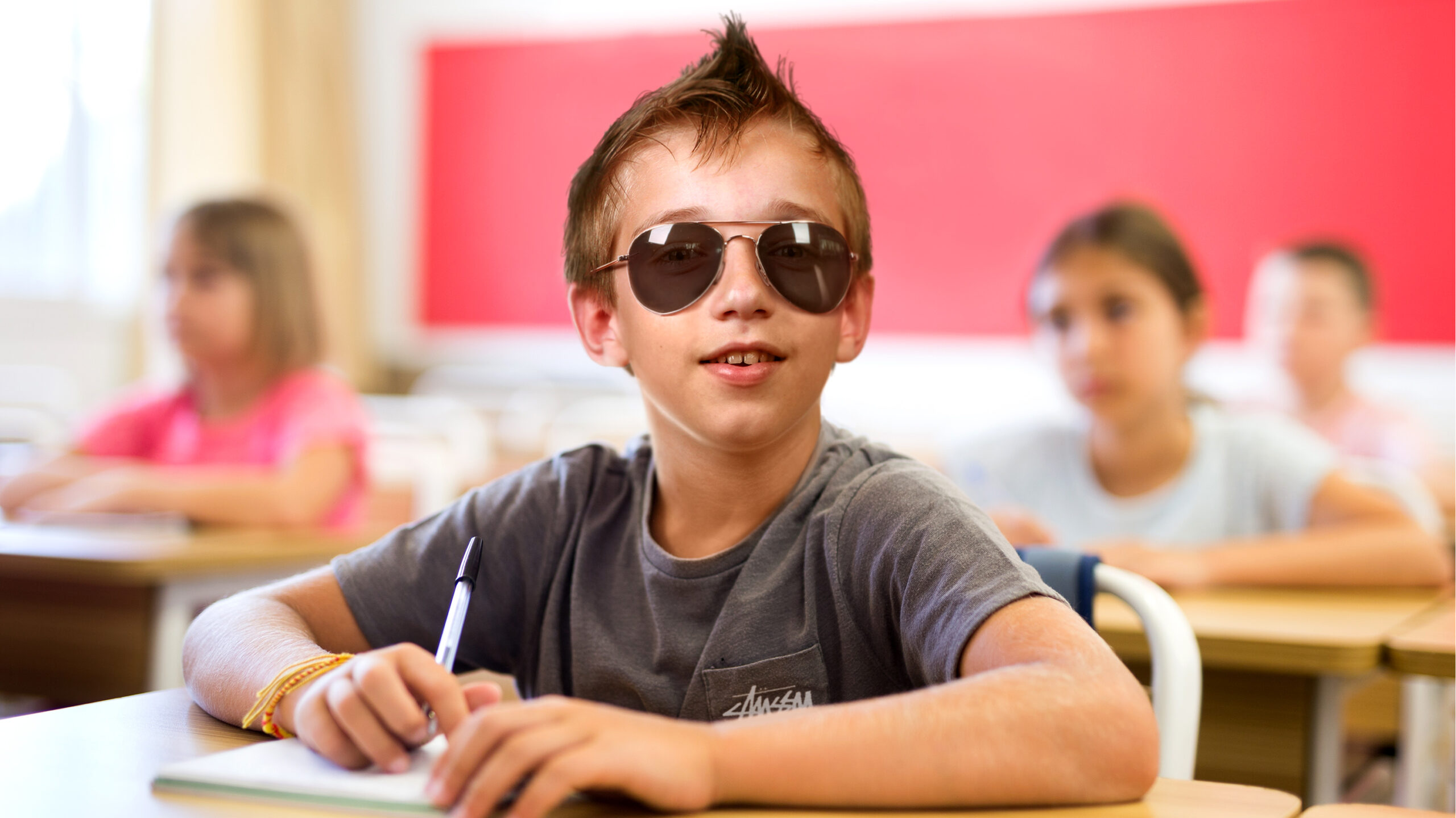 What Clues in a Kid’s Style Tip Off Teachers About Their Wildly Cool Home Life?