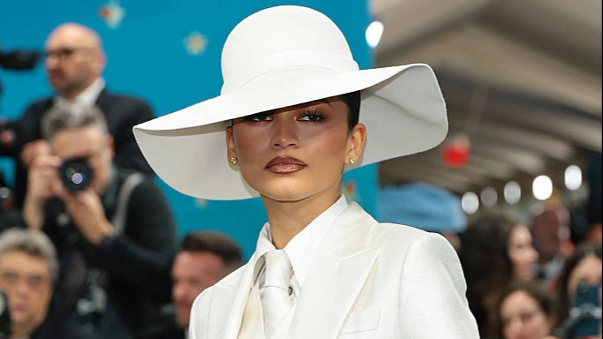 Zendaya’s Met Gala Ensemble Unveils Stunning Truth Behind Years-Old Rumor—Fans Left Speechless