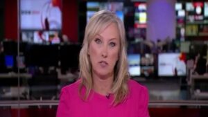 BBC News Anchor Sparks Controversy by Ditching Teleprompter Live—Viewers React Instantly