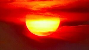 Florida Sunset Sparks Mind-Blowing Debate: Are We Truly Living in a Simulation?