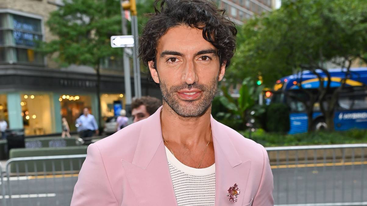 Justin Baldoni Breaks Silence After Jaw-Dropping $400M Lawsuit Against Blake Lively Vanishes in Court