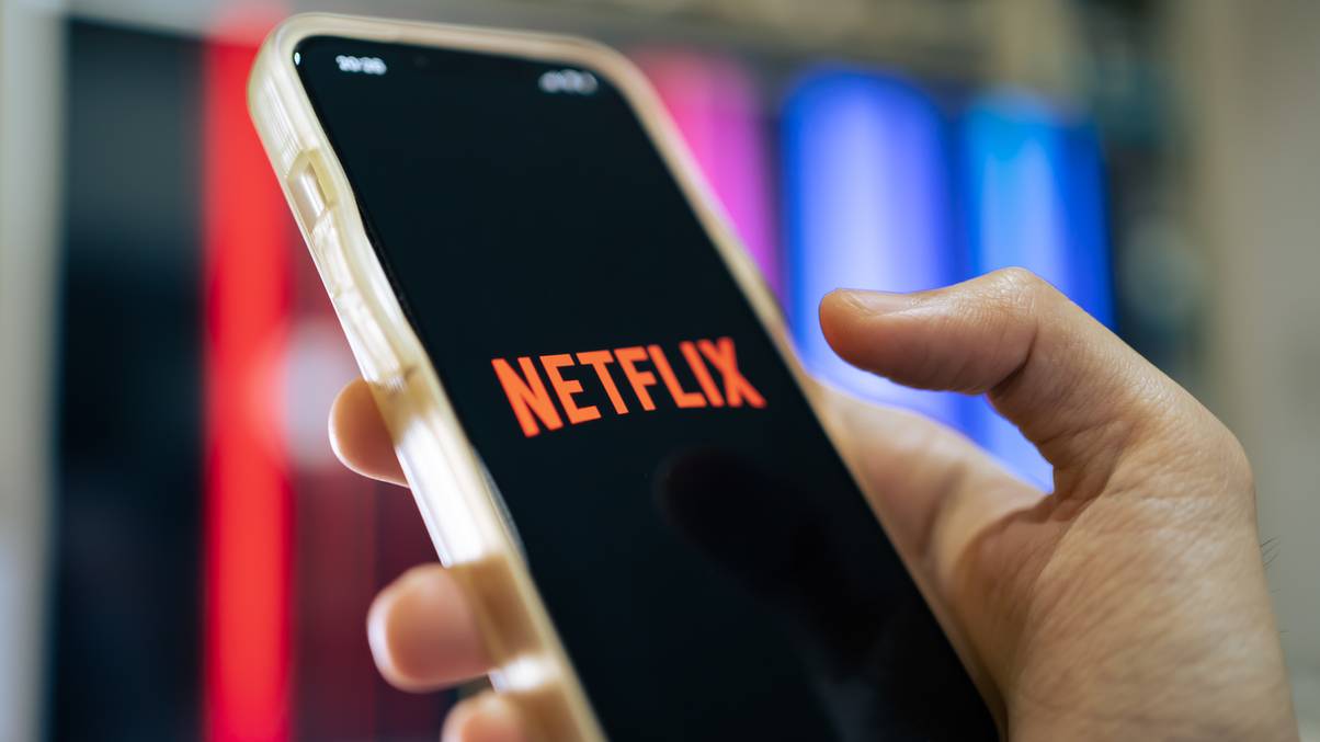 Netflix Users Stunned by Sneaky Update That Wipes Out Top Shows Without Warning