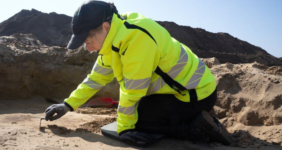 Secrets Unearthed: Mysterious 10th-Century Viking Burial Site Found Beneath Denmark Construction Site