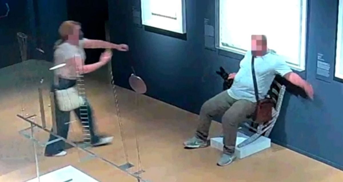 Tourist’s Moment on a Van Gogh Chair Leads to Shocking Swarovski Crystal Disaster in Italian Museum