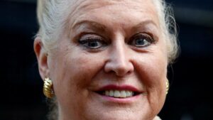 TV Icon Kim Woodburn’s Final Days: The Untold Story Behind Her Sudden Passing at 83