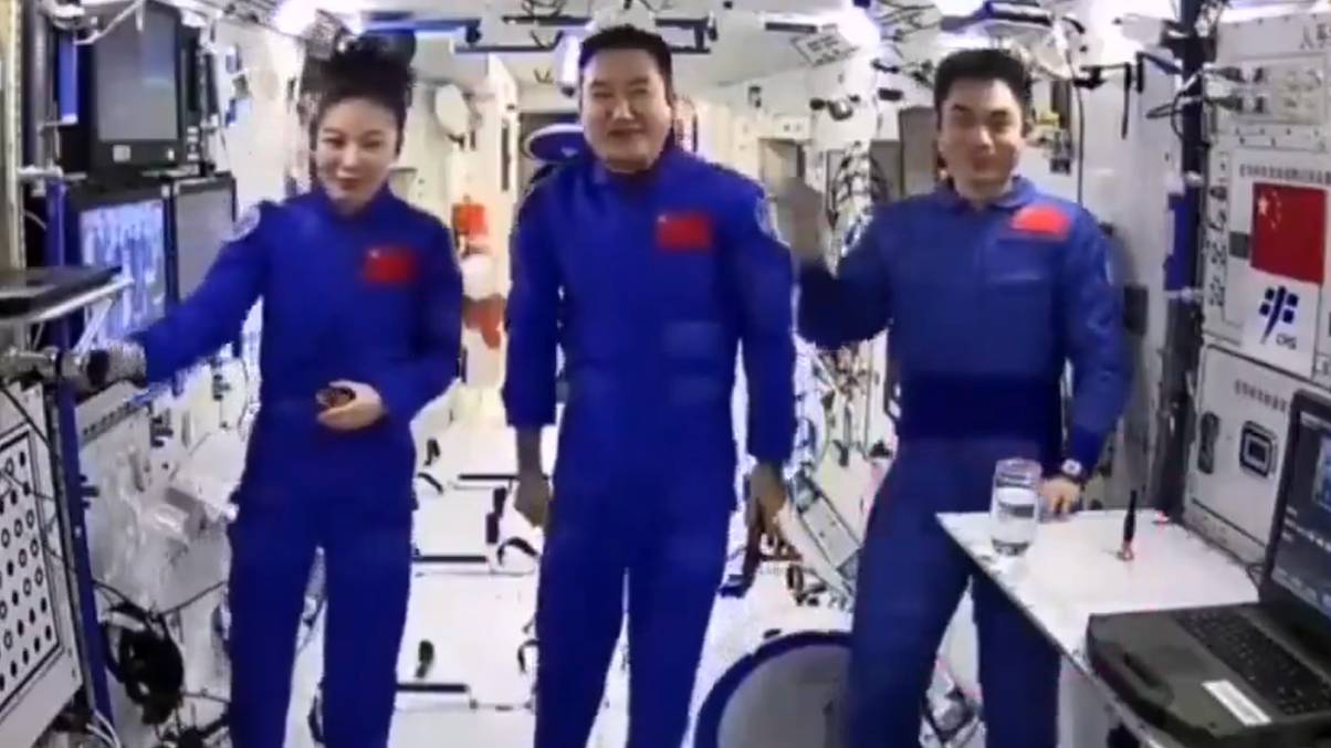 Unseen Footage from Chinese Space Mission Fuels Wild Conspiracy Theories—What Are They Hiding?