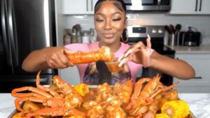 Watch What Happens When This Woman Inhales an Entire Lobster Claw—Viewers Can't Look Away