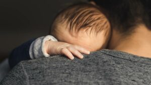 Doctor Uncovers Shocking Link Between Father’s Cuddles and Baby Girl’s Rare Condition