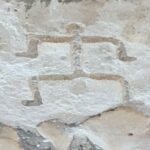 Hidden for Centuries: Ancient Hawaiian Petroglyphs Emerge from Shifting Sands, Unlocking Mysteries of the Past