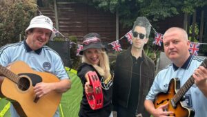 Oasis Fans Face Unexpected Twist After Woman’s Mysterious Camping Offer Reaches Deadline