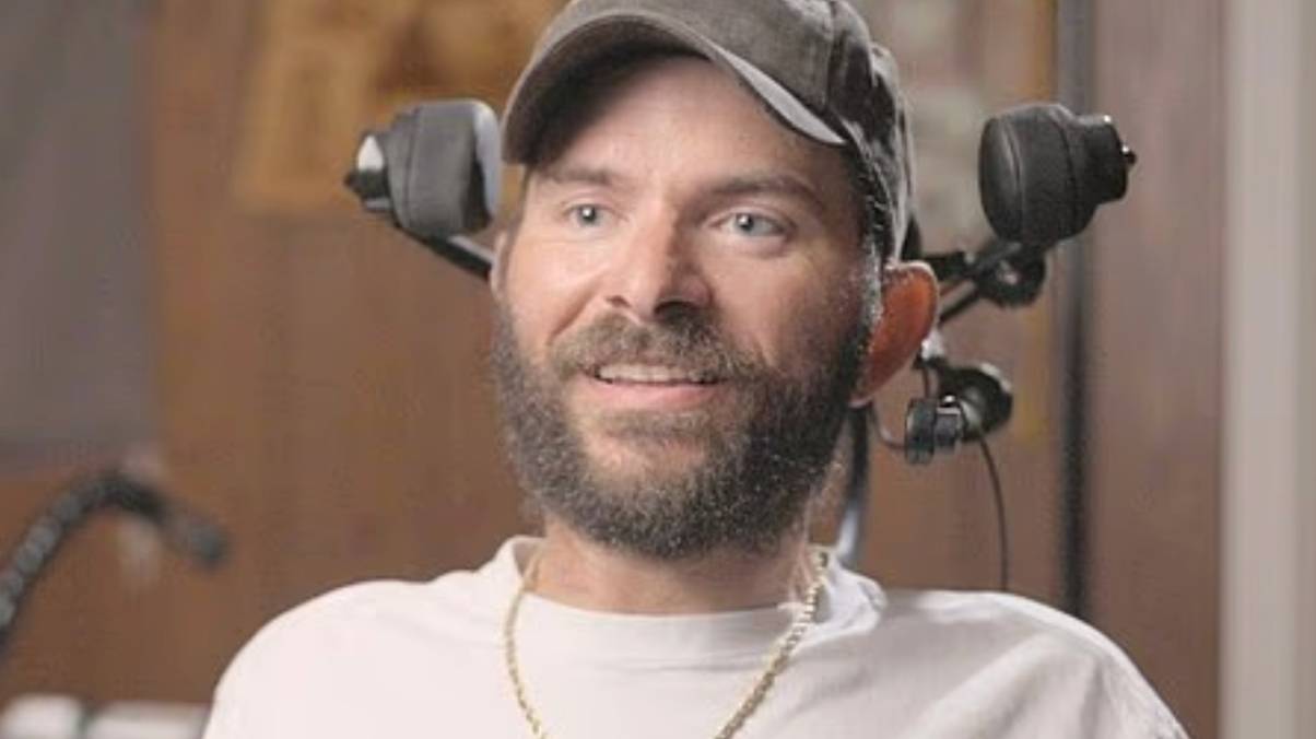 Paralysed Man Unlocks Astonishing Powers Through Neuralink Chip—What He Can Do Will Blow Your Mind!