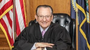 Beloved Viral Judge Frank Caprio Dies at 88 — The Untold Story Behind His Rise to Fame Revealed