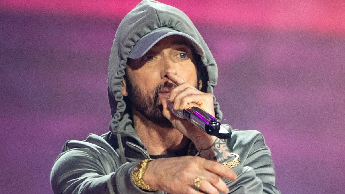 Eminem’s Unexpected Answer to the Age-Old ‘Silver’ Rhyme Challenge Will Surprise You