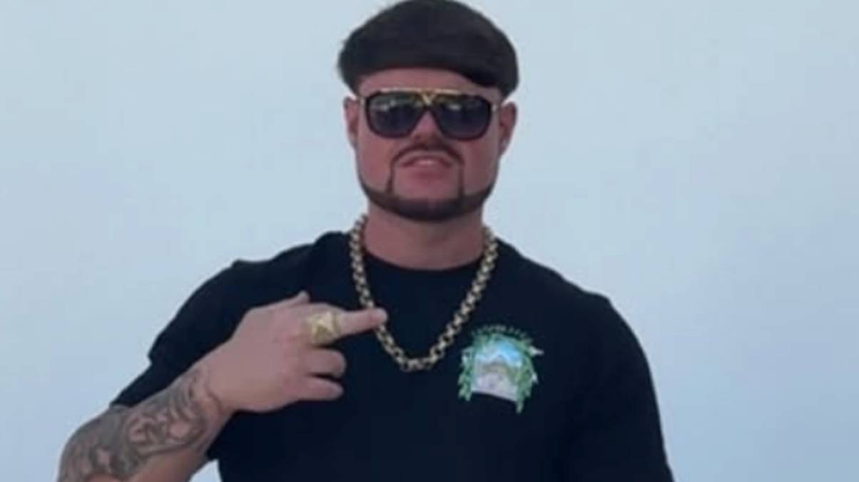 "Ibiza Final Boss Breaks Silence: The Shocking Truth Behind His Crypto Success Exposed"