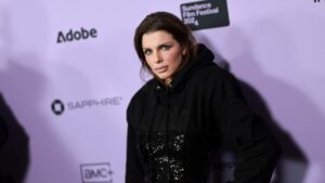 Julia Fox Drops Bombshell About Her Sexuality—'Men Don't Do It For Me at All'
