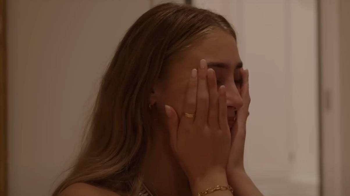 Lily Phillips Reveals Shocking Emotions Behind Controversial Sex Stunt – You Won’t Believe Her True Reaction!