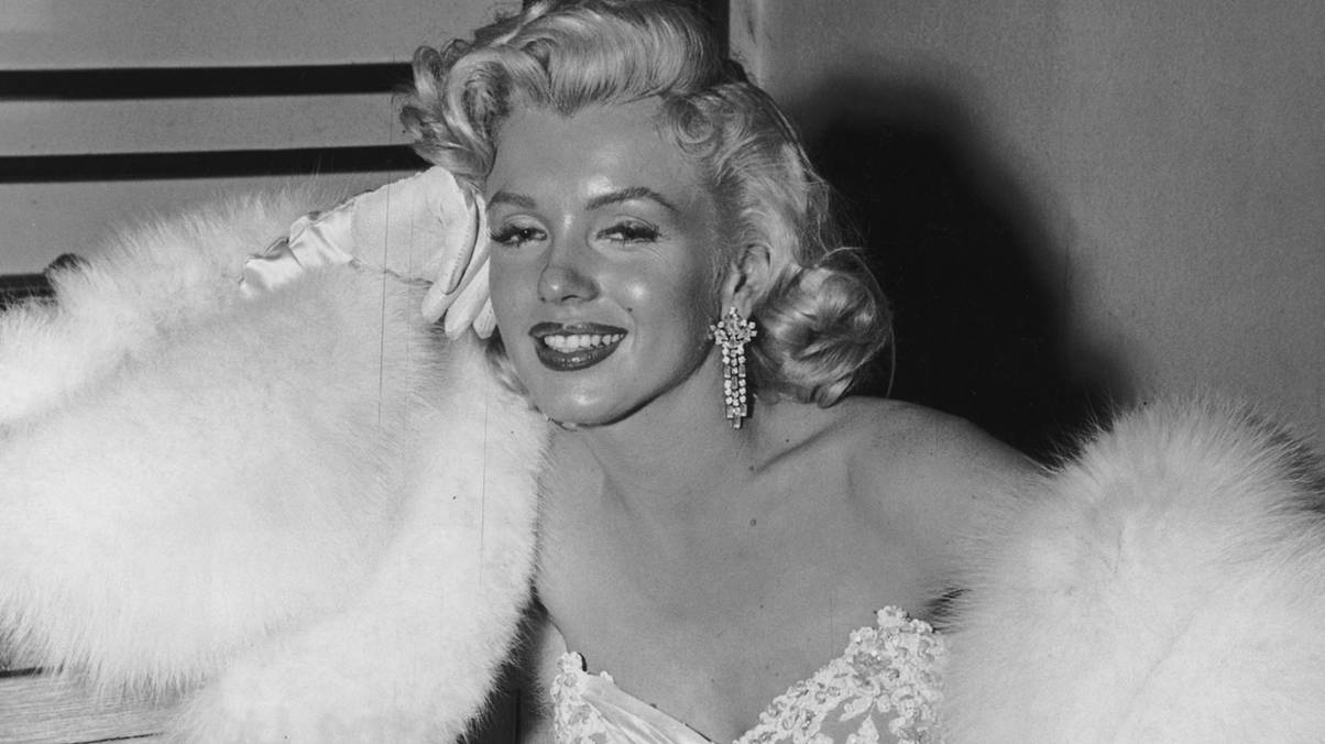 Man’s Bizarre Burial Plan: How He Ensured Eternal Dominance Over Marilyn Monroe’s Resting Place
