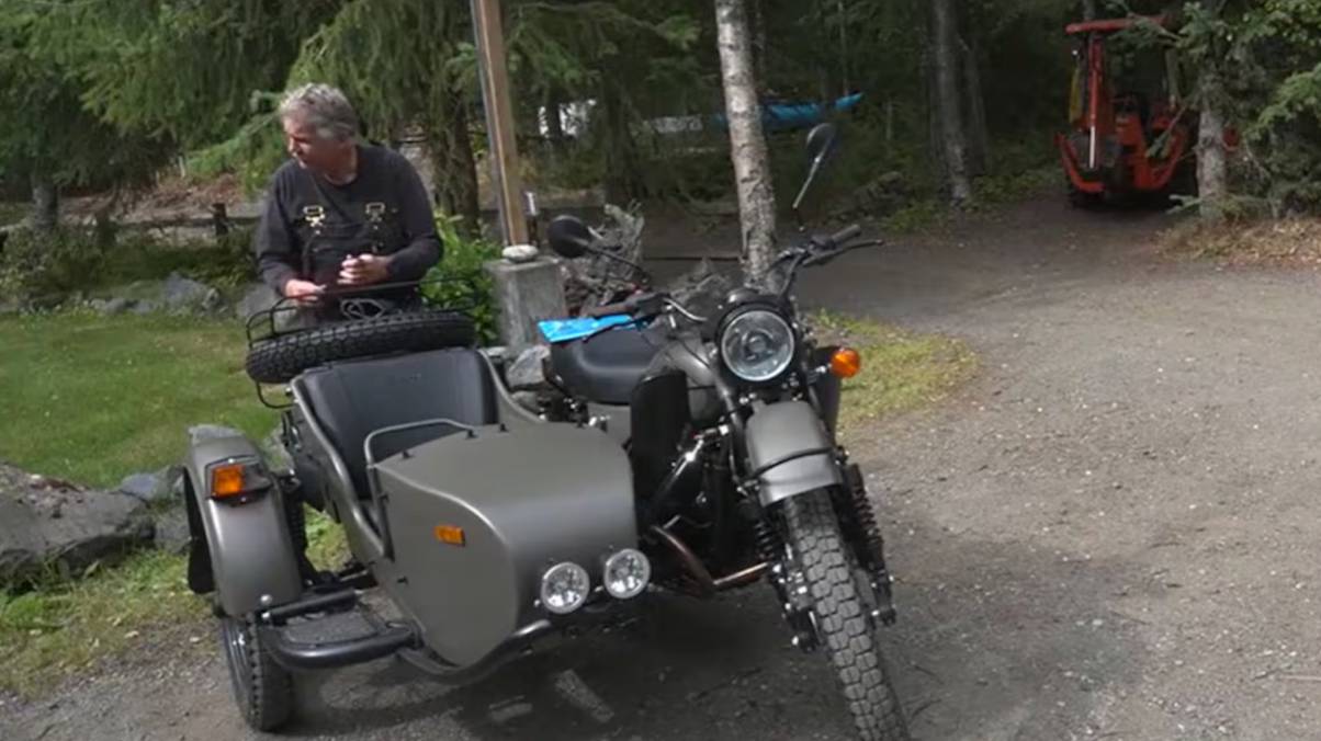 Mysterious $22,000 Motorcycle Gift from Putin Leaves Alaskan Man Baffled and Curious