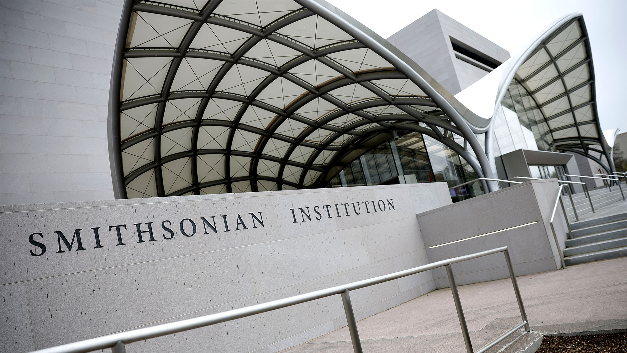 What Does Trump Want From The Smithsonian? Demands Revealed