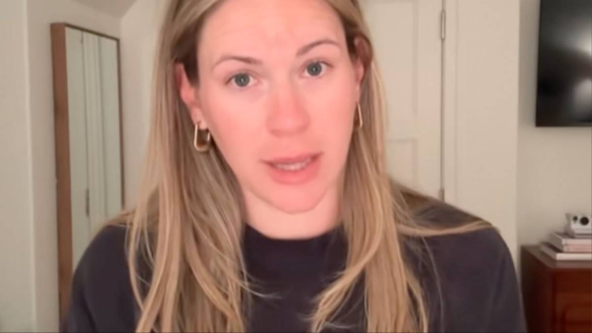 Woman's Shocking Admission Reveals True Cause Behind Flight Cancellation for Hundreds