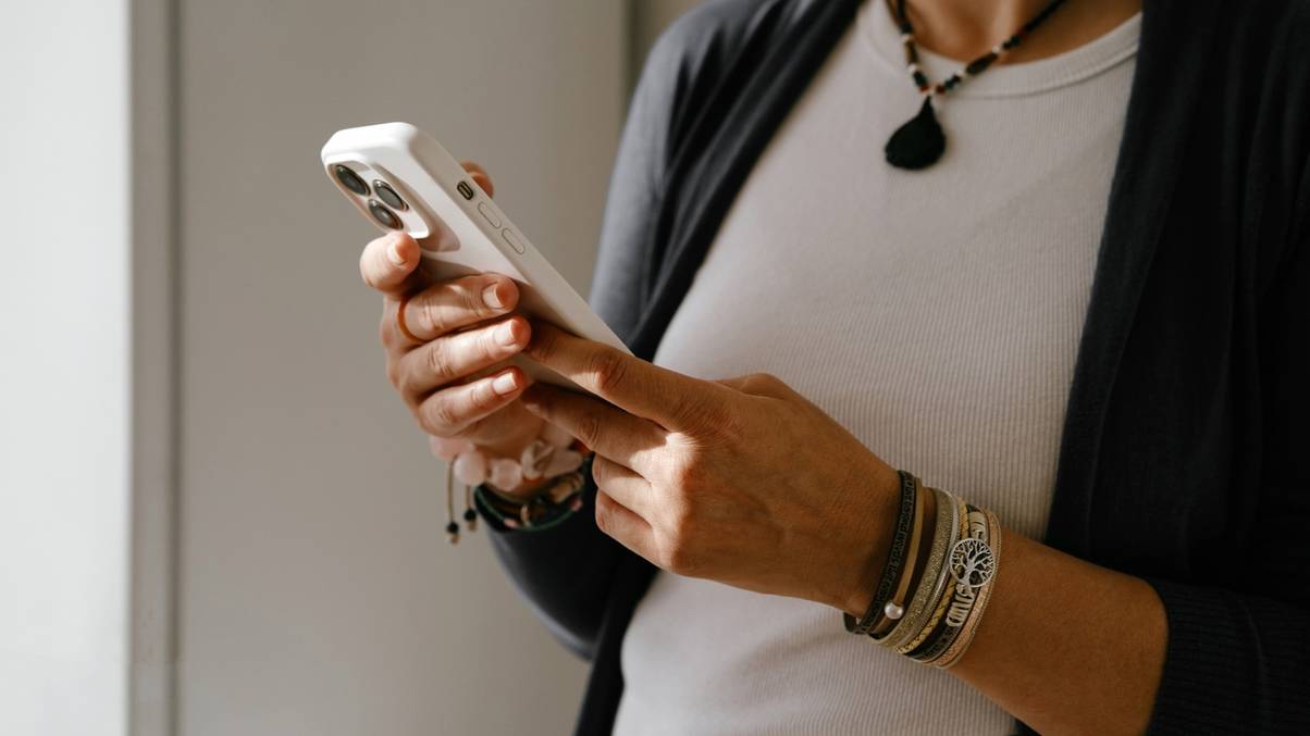 iPhone Users Outraged: Has Apple Just Sabotaged Their Most Beloved Feature?