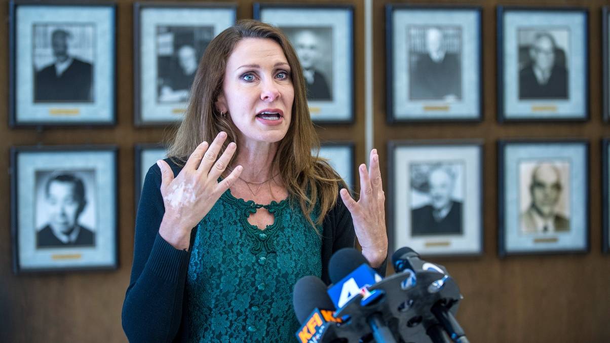 She Survived the Ride: Inside the Chilling Escape from a Notorious Serial Killer’s Car