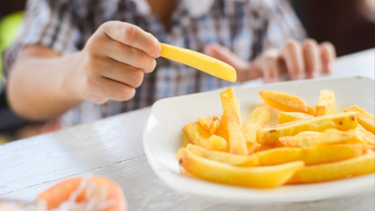 The Shocking Health Crisis Triggered by Six Years of Eating Only Crisps and Chips Revealed