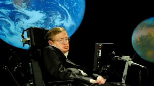 Alien Spaceship on a Collision Course: Stephen Hawking's Haunting Warning Comes Alive