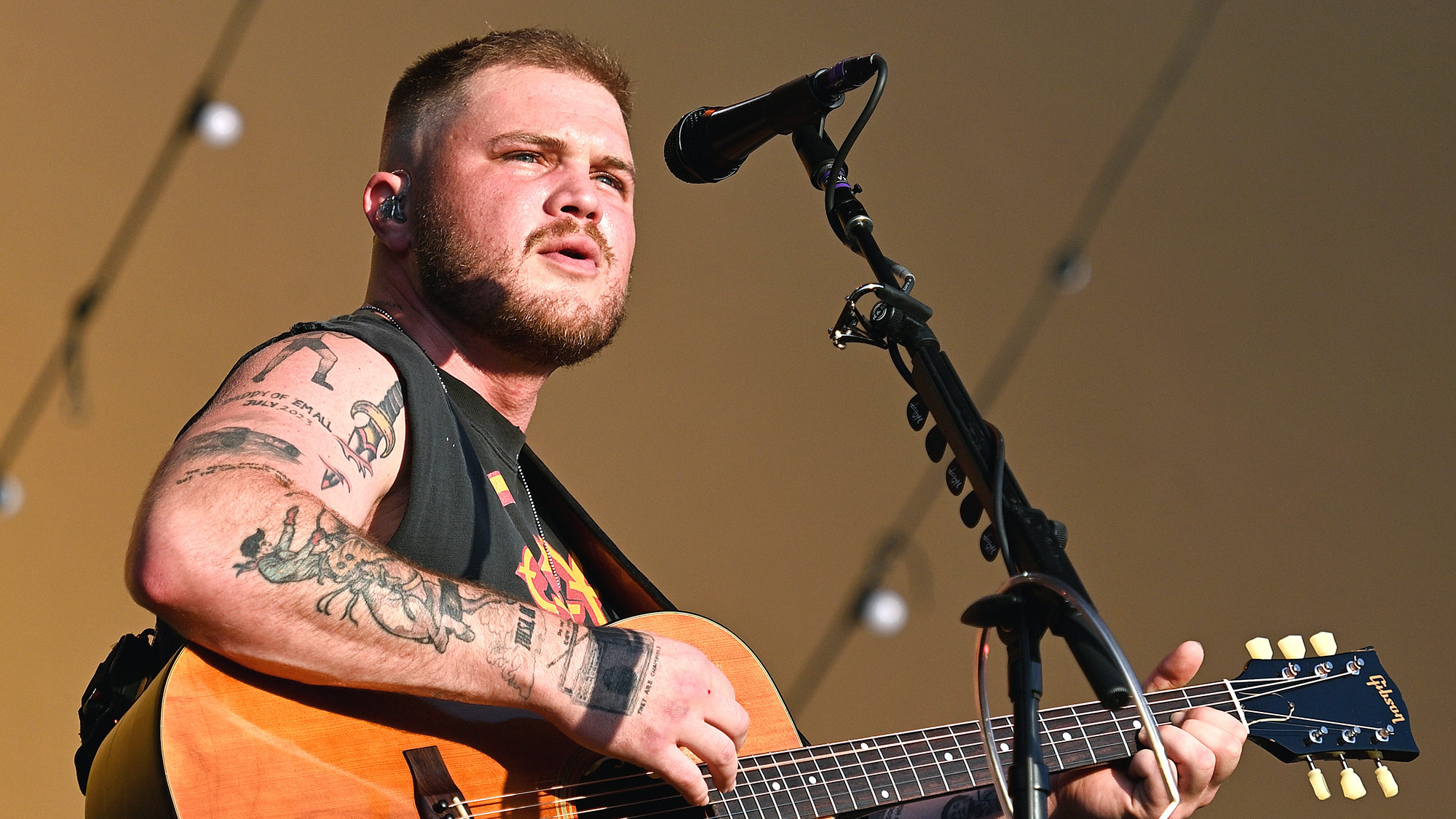 How Zach Bryan’s Unconventional Journey Is Redefining Country Music